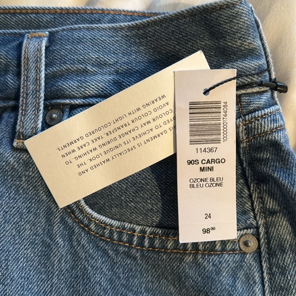 The '90s Cargo Mini Denim Skirt - Picture 3 of 3